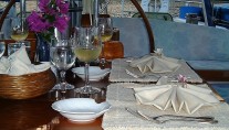 Sandcastle - Dining